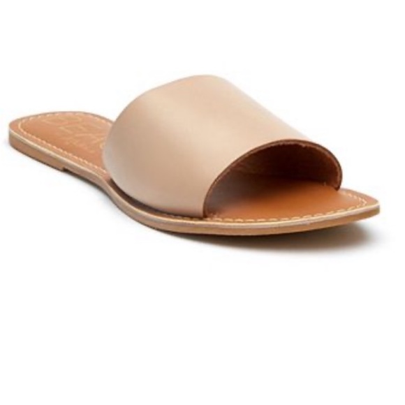 NWT Beach by Matisse Leather Cabana Flat Natural - Picture 2 of 5